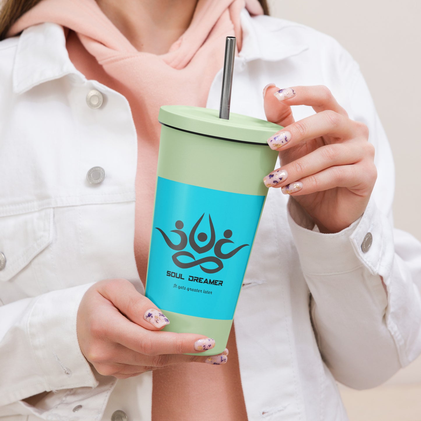 Insulated tumbler with a straw