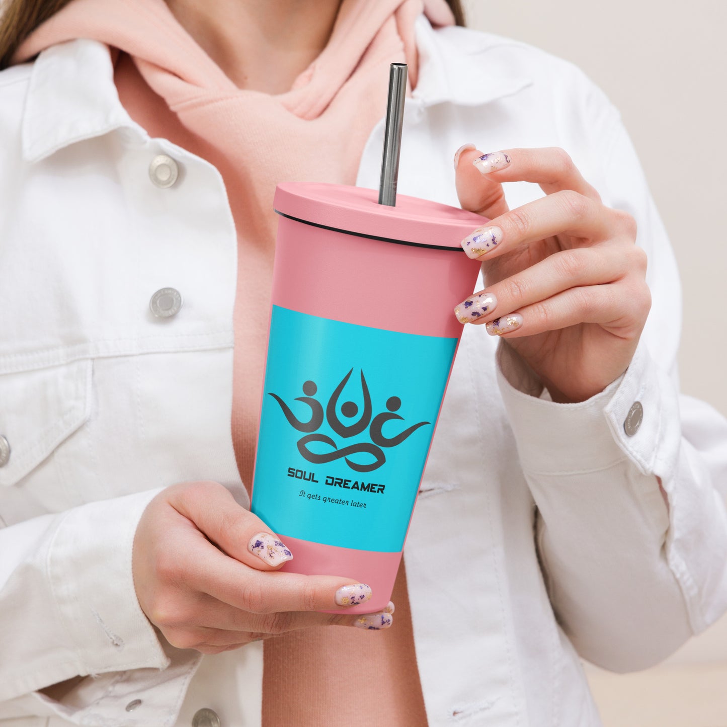 Insulated tumbler with a straw