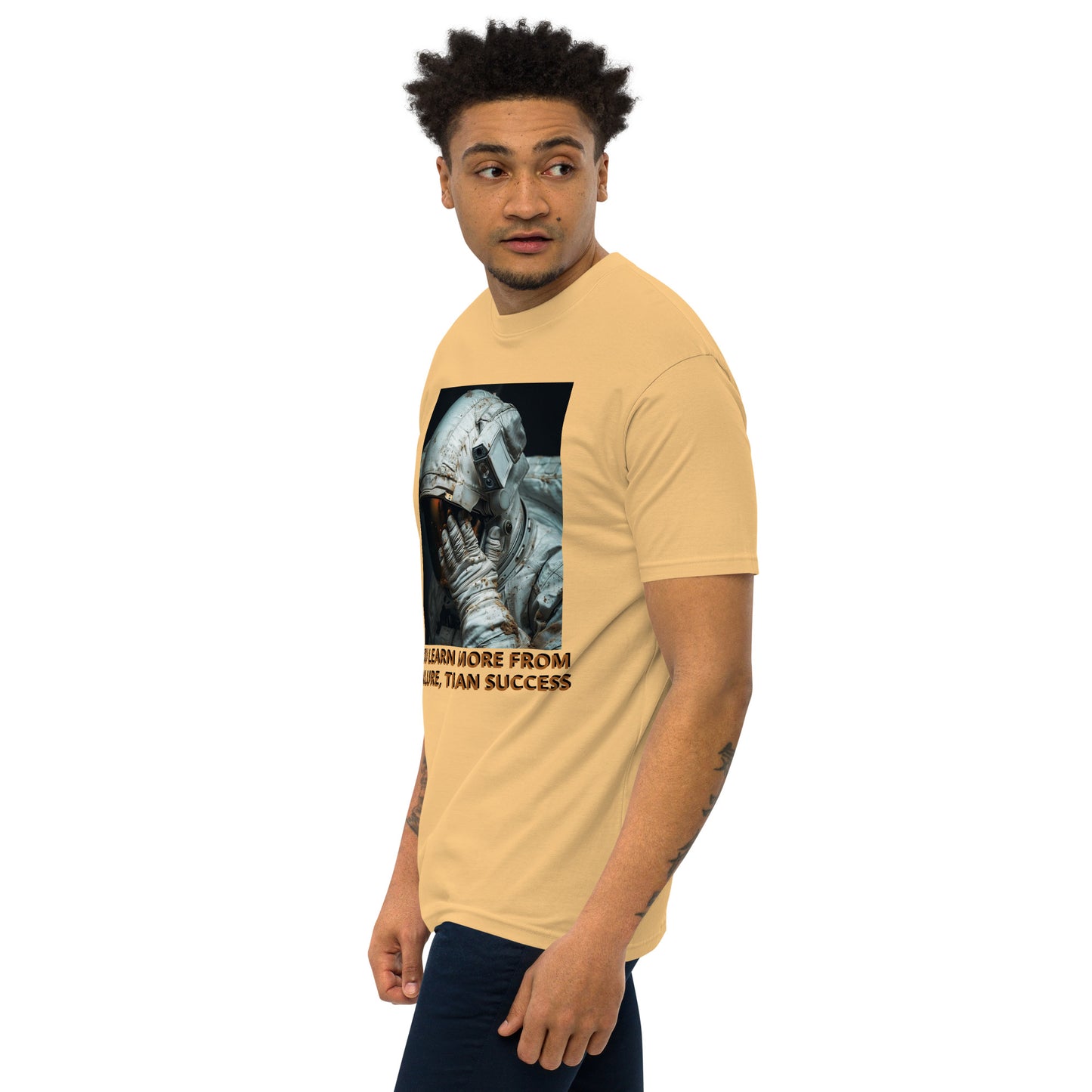 Men’s premium heavyweight tee