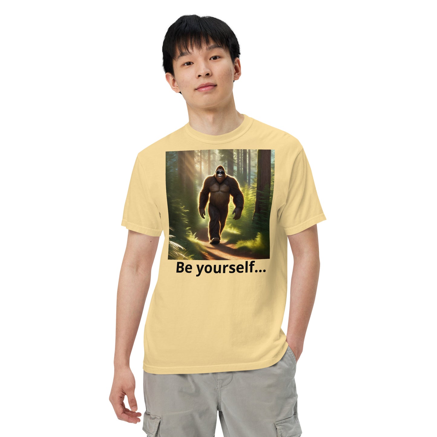 Unisex garment-dyed heavyweight t-shirt