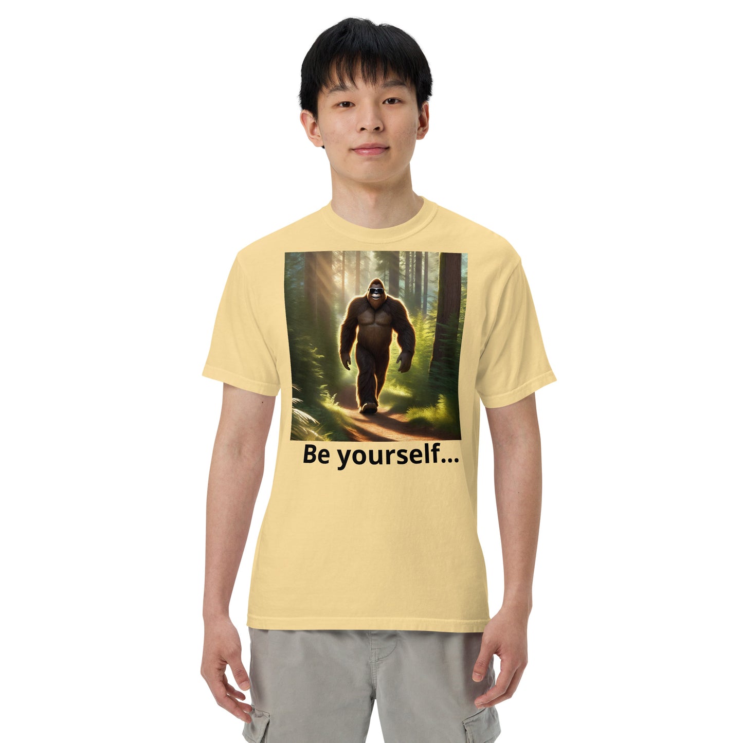 Unisex garment-dyed heavyweight t-shirt