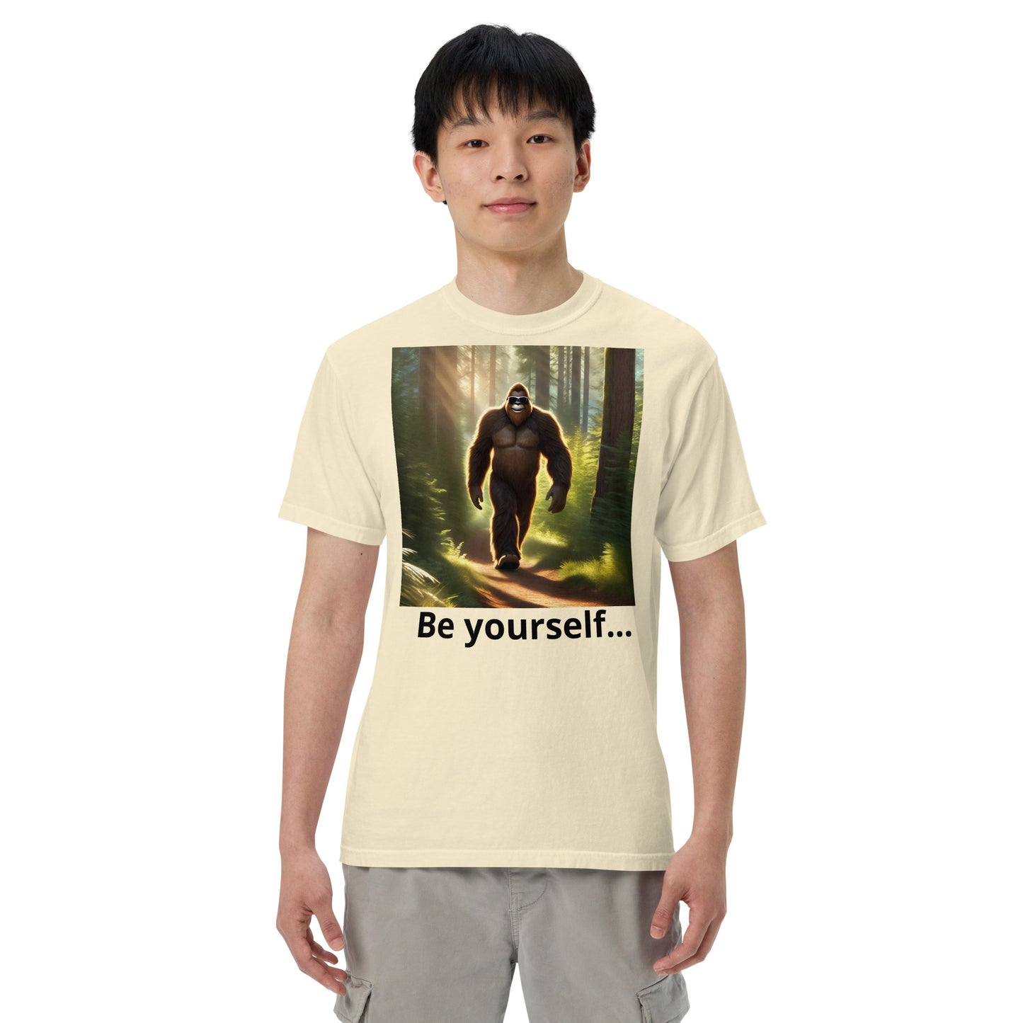 Unisex garment-dyed heavyweight t-shirt