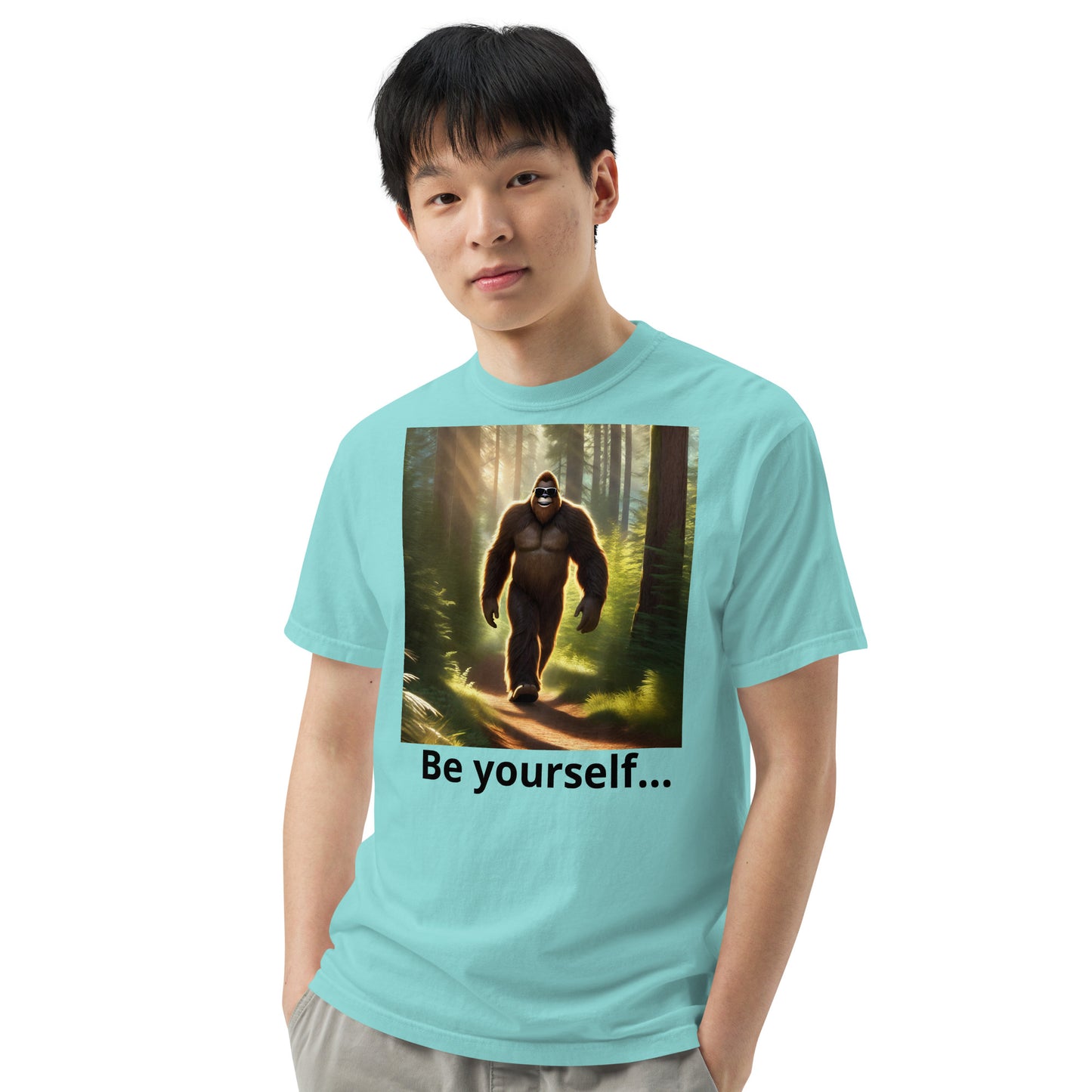 Unisex garment-dyed heavyweight t-shirt