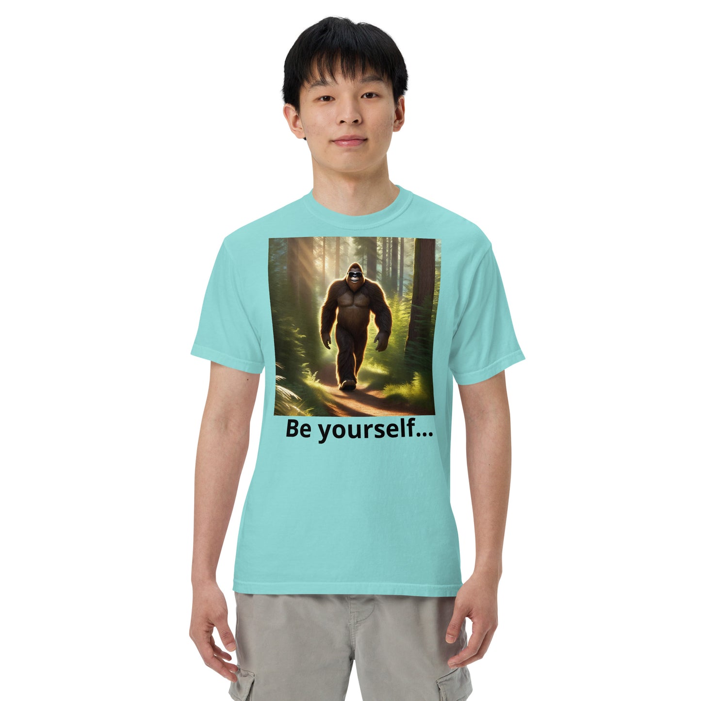 Unisex garment-dyed heavyweight t-shirt