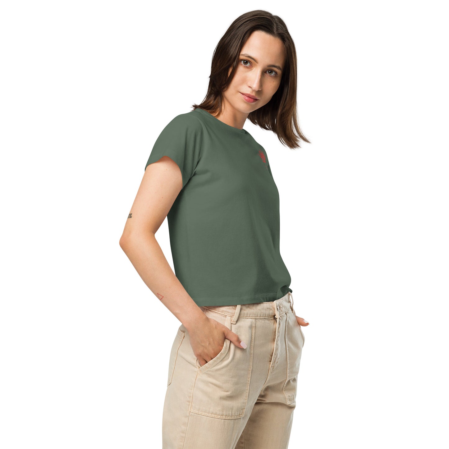 Women’s high-waisted t-shirt