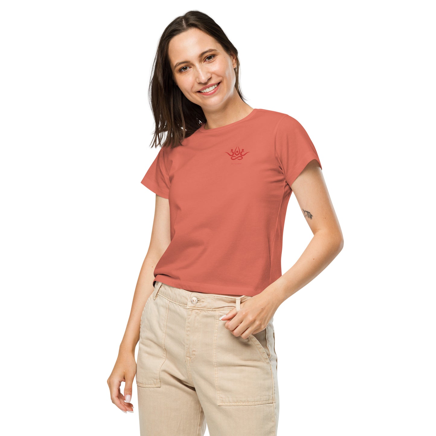 Women’s high-waisted t-shirt